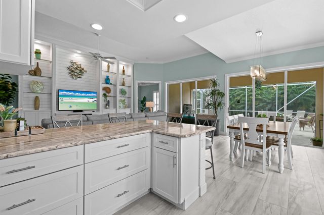 8903 SE Hawks Nest Court, Hobe Sound, FL 33455