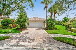 8903 SE Hawks Nest Court, Hobe Sound, FL 33455