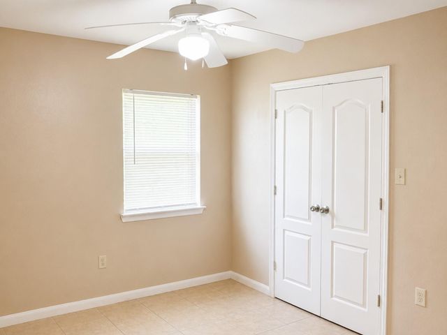 4406 Dacca Drive, Houston, TX 77047