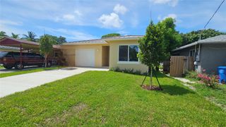 324 NE 34th St, Oakland Park, FL 33334