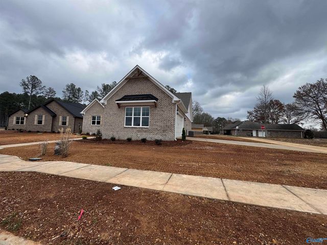 22040 Mulligan Parkway, Athens, AL 35613