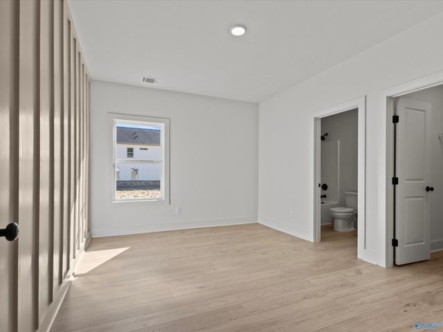 22040 Mulligan Parkway, Athens, AL 35613