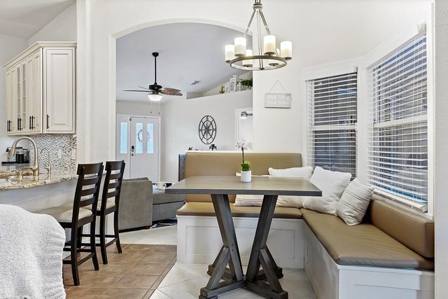 8015 97th Court, Vero Beach, FL 32967