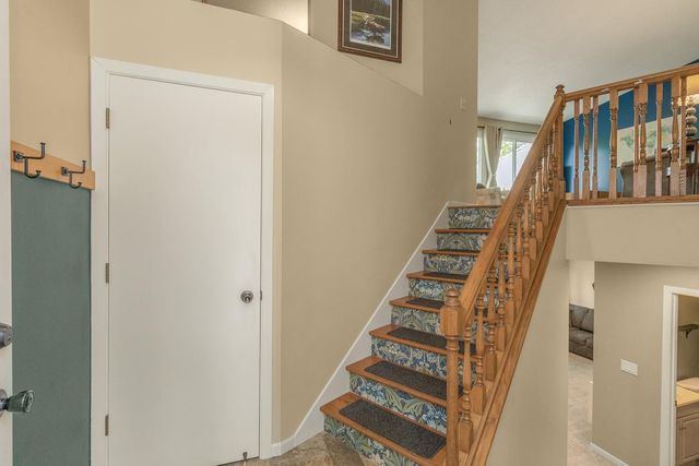 1420 Hilo Avenue N, Oakdale, MN 55128