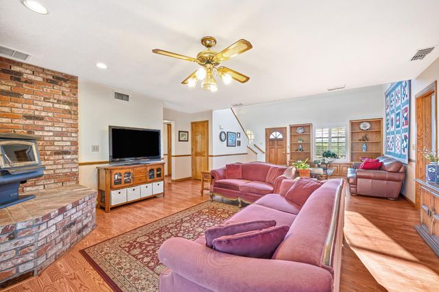 14470 Riva Ridge Cir, Auburn, CA 95602