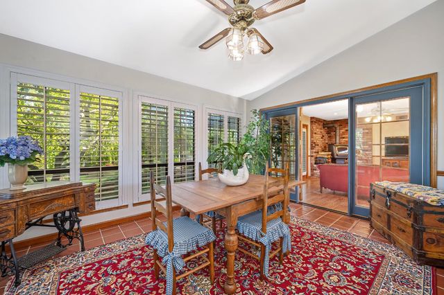 14470 Riva Ridge Cir, Auburn, CA 95602