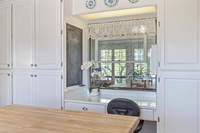 14470 Riva Ridge Cir, Auburn, CA 95602