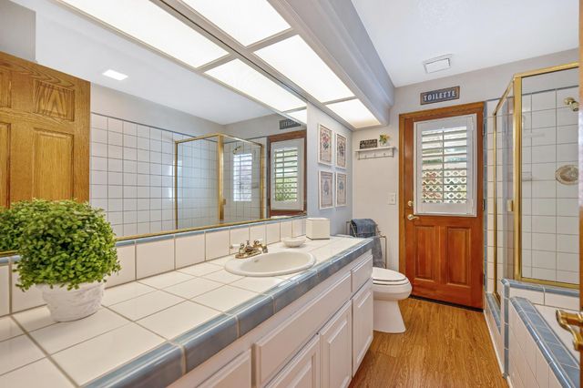 14470 Riva Ridge Cir, Auburn, CA 95602