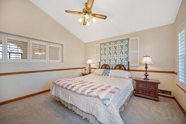 14470 Riva Ridge Cir, Auburn, CA 95602