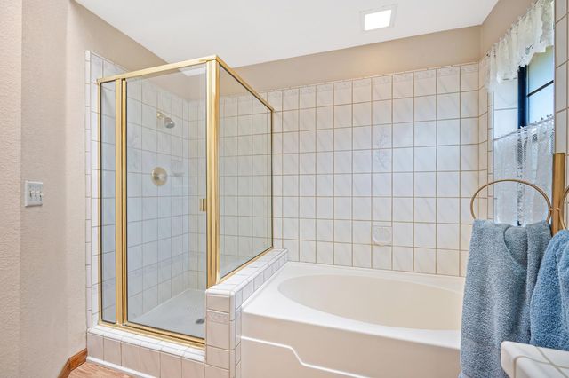 14470 Riva Ridge Cir, Auburn, CA 95602