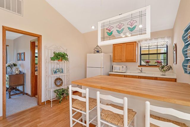 14470 Riva Ridge Cir, Auburn, CA 95602