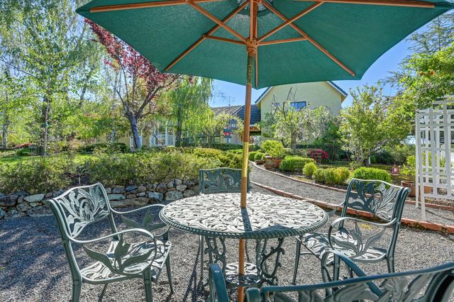 14470 Riva Ridge Cir, Auburn, CA 95602