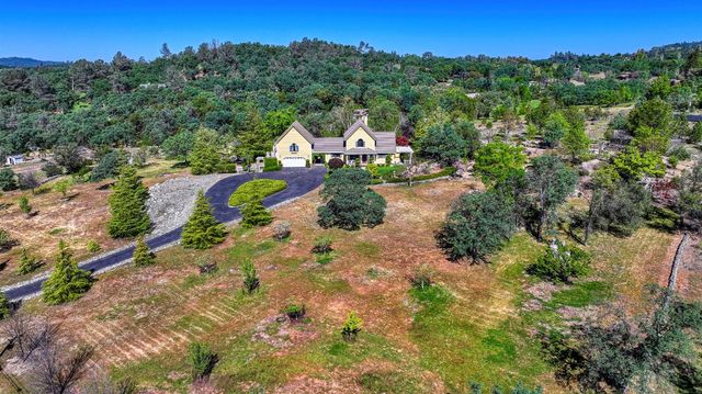14470 Riva Ridge Cir, Auburn, CA 95602
