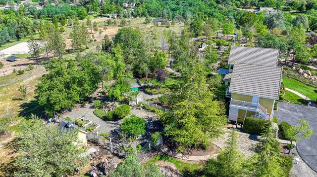 14470 Riva Ridge Cir, Auburn, CA 95602