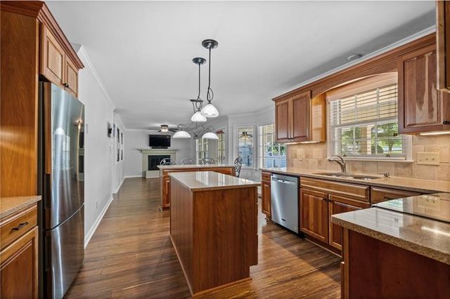 240 Deerfield Road, Bogart, GA 30622