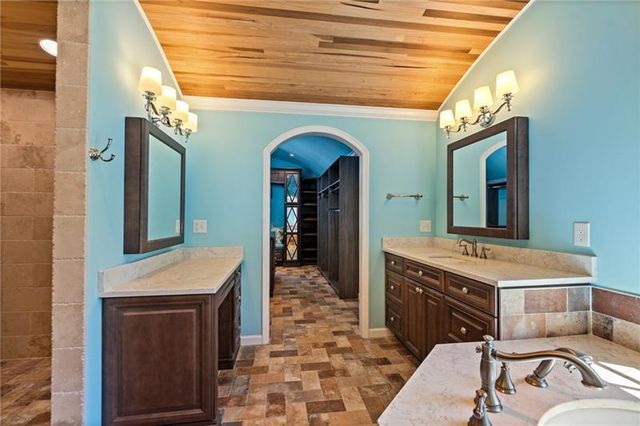 240 Deerfield Road, Bogart, GA 30622