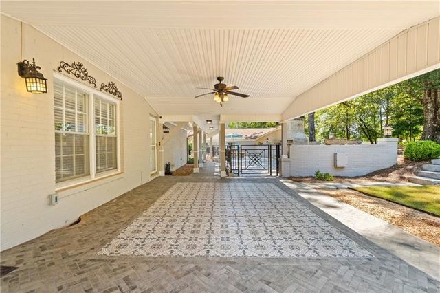 240 Deerfield Road, Bogart, GA 30622