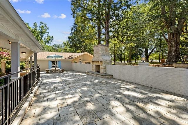 240 Deerfield Road, Bogart, GA 30622