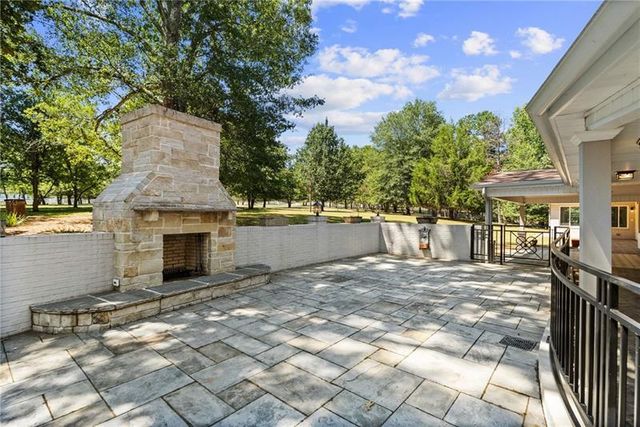 240 Deerfield Road, Bogart, GA 30622