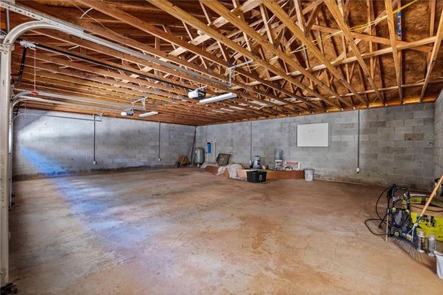 240 Deerfield Road, Bogart, GA 30622