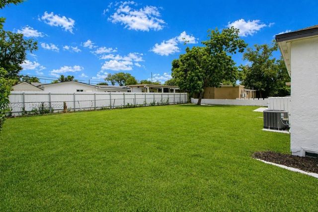 2870 NW 169th Terrace, Miami Gardens, FL 33056