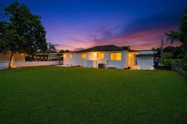 2870 NW 169th Terrace, Miami Gardens, FL 33056