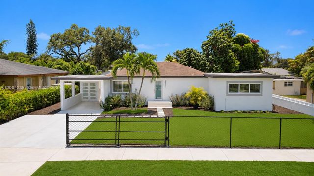 2870 NW 169th Terrace, Miami Gardens, FL 33056