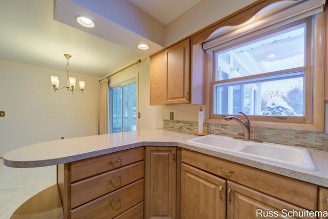 5080 Mcdowell Street, Norton Shores City, MI 49441