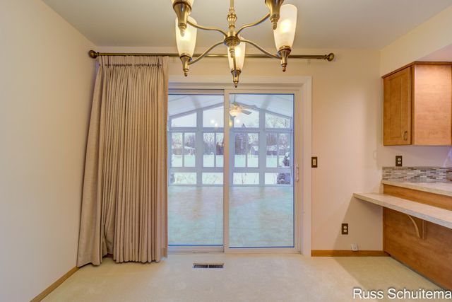 5080 Mcdowell Street, Norton Shores City, MI 49441