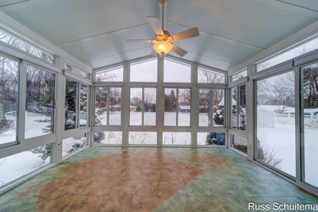 5080 Mcdowell Street, Norton Shores City, MI 49441