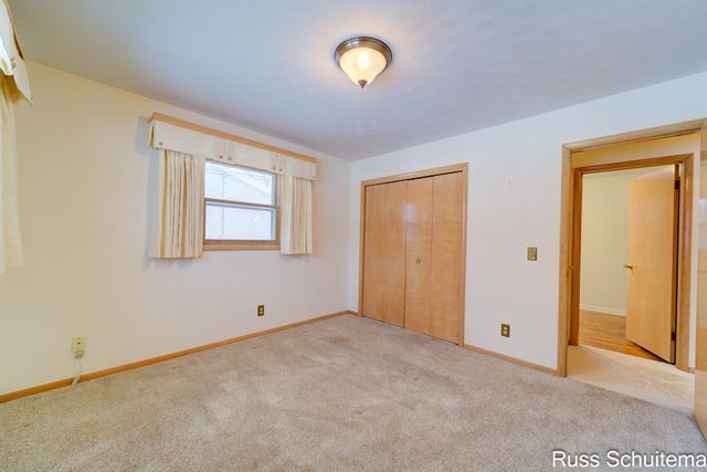 5080 Mcdowell Street, Norton Shores City, MI 49441