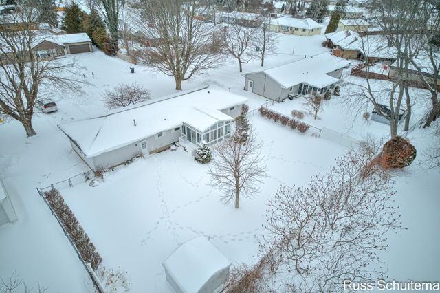 5080 Mcdowell Street, Norton Shores City, MI 49441