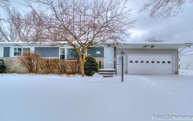 5080 Mcdowell Street, Norton Shores City, MI 49441