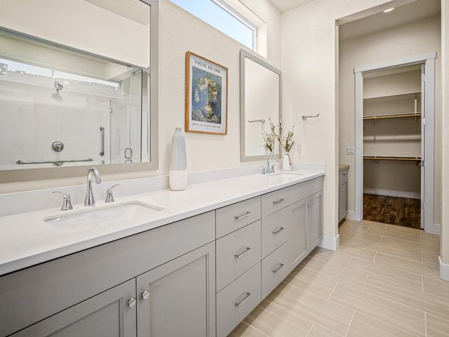 4226 Fox Hollow St, Folsom, CA 95630