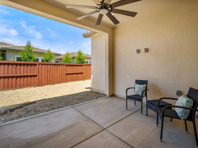 4226 Fox Hollow St, Folsom, CA 95630