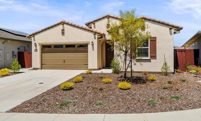 4226 Fox Hollow St, Folsom, CA 95630