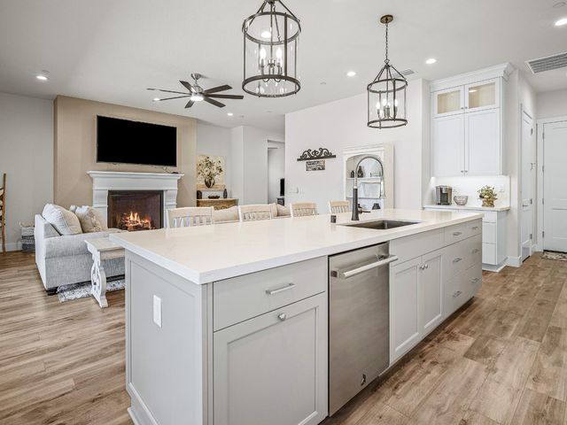 4226 Fox Hollow St, Folsom, CA 95630