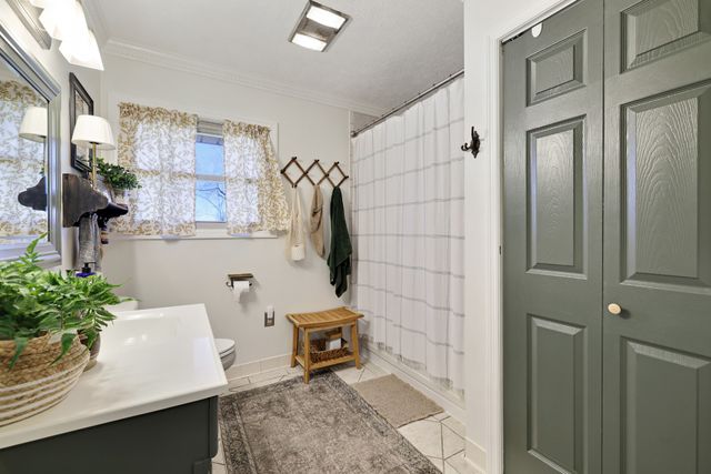 1119 Walton Dr, Murfreesboro, TN 37130