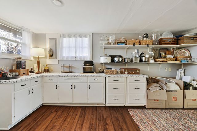 1119 Walton Dr, Murfreesboro, TN 37130