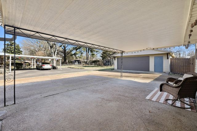 1119 Walton Dr, Murfreesboro, TN 37130