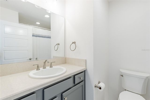805 HUBBARD LOOP, The Villages, FL 32163