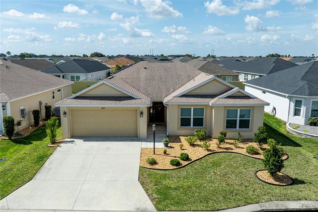 805 HUBBARD LOOP, The Villages, FL 32163