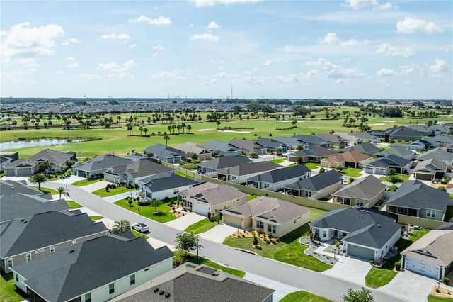 805 HUBBARD LOOP, The Villages, FL 32163