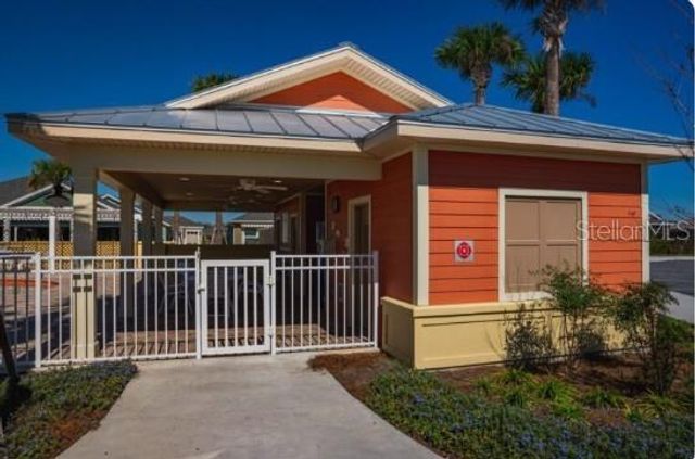 805 HUBBARD LOOP, The Villages, FL 32163