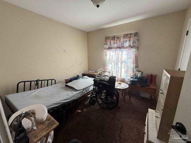 8826 Bluebell St, Milton, FL 32583