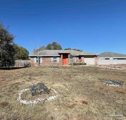 8826 Bluebell St, Milton, FL 32583