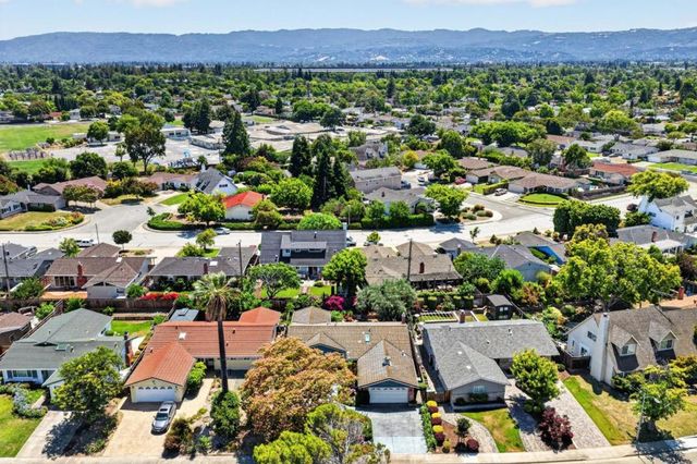 3786 Dunford Way, Santa Clara, CA 95051