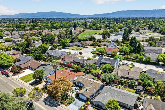 3786 Dunford Way, Santa Clara, CA 95051