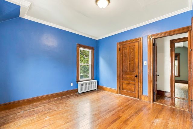 34 Joyce St, Webster, MA 01570
