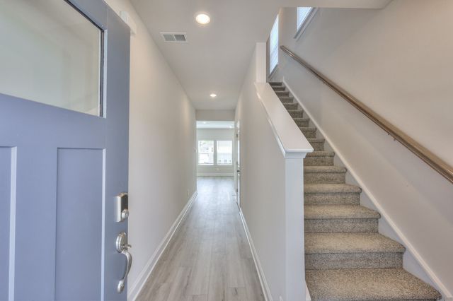 1772 Flora Grove, Hermitage, TN 37076